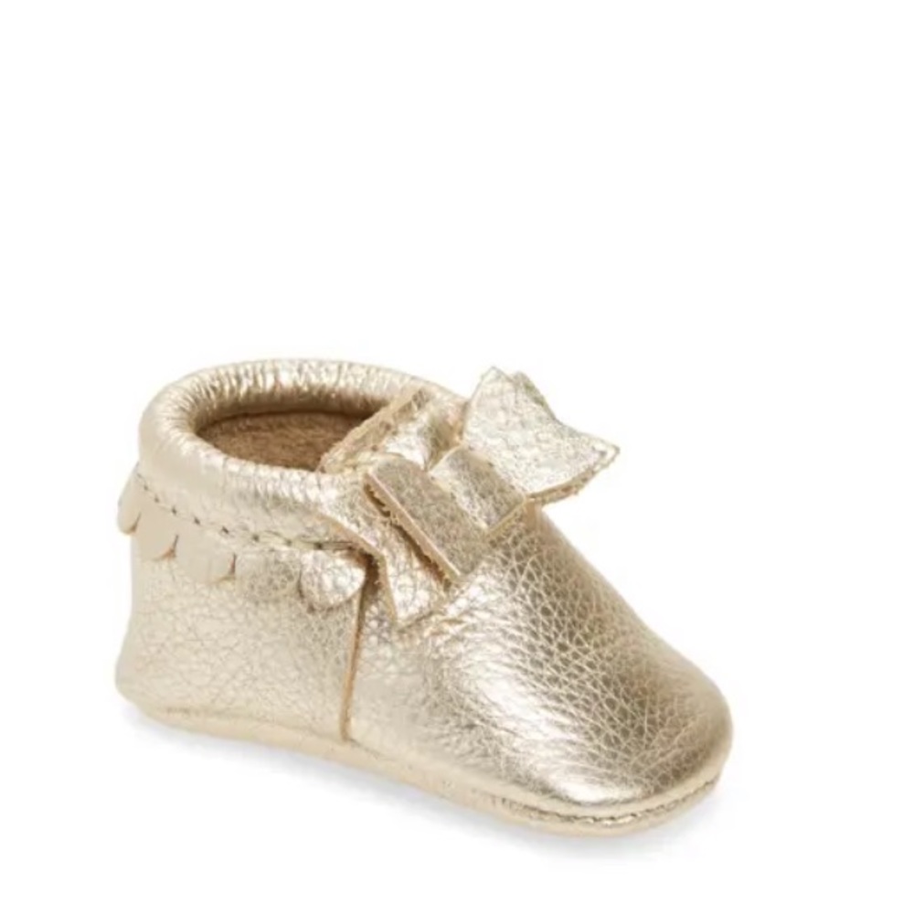 FRESHLY PICKED 🍂🍁baby moccasins Size 3